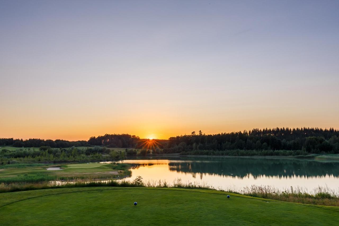 Waldsee Golf-Resort 巴德瓦德西 外观 照片